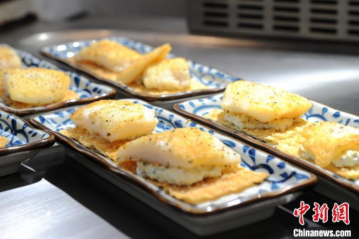 �������ݡ���e���L(f��ng)ζ���_(t��i)ʽ�F�������������� �z