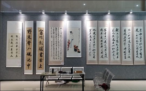 ���_ˇ�g������չ �������A��