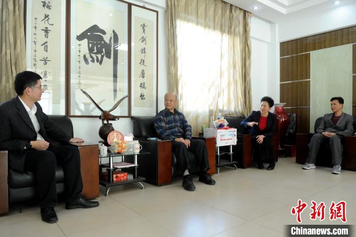 1��21�����磬�������_�۰��k�������Ƅ����M�_������ʳƷ�_���������^���_���͜�ů�ƄӴ�Y����ӡ������� �z