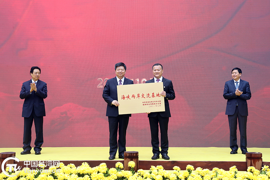 ���{�ɰ���������