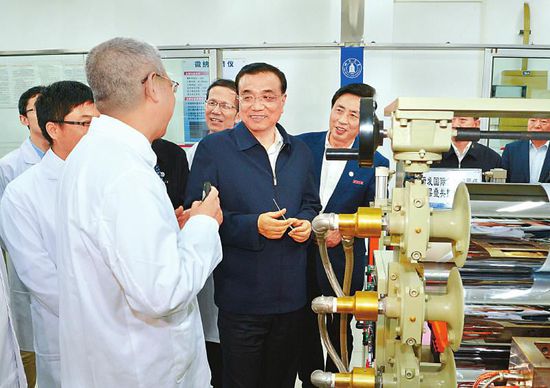 4��25�գ���ˏ�(qi��ng)��������Ĵ���W(xu��)�߷��Ӳ��Ϲ��̇������c(di��n)��(sh��)�(y��n)�ҿ���Ƽ���(chu��ng)�¡��ɹ��D(zhu��n)������r��