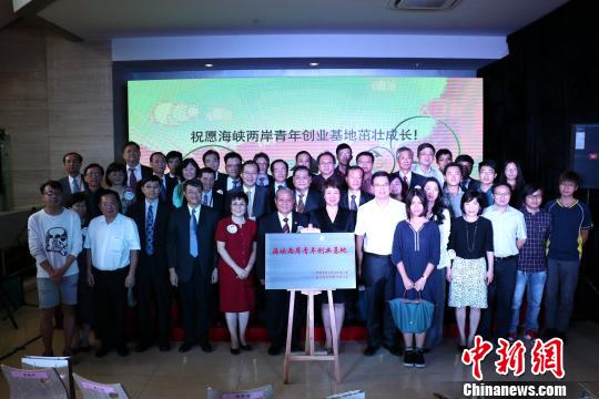 �D����ƃxʽ�F���������Y�¡��z