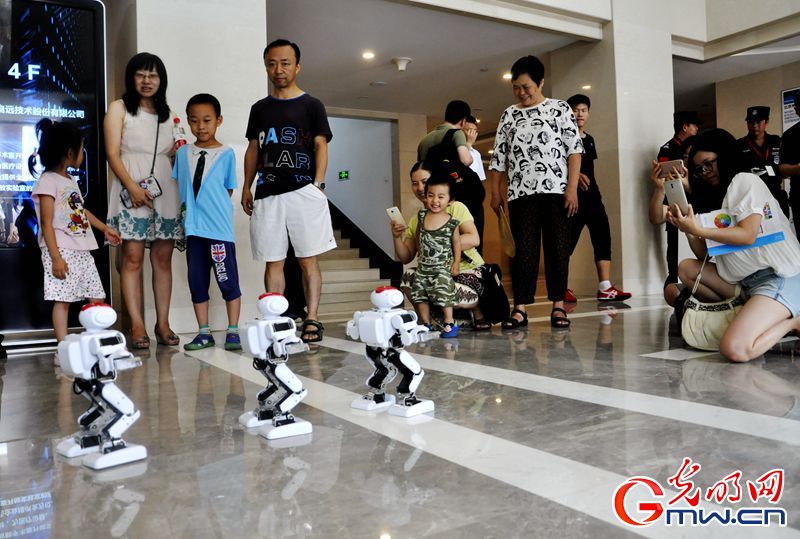 ���P������������ ƽ��ÿ�ׄ���aֵ800�f���M�D��