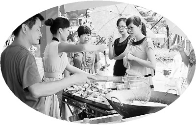 �D����ɫ�R���ɰ���ʳ�R����