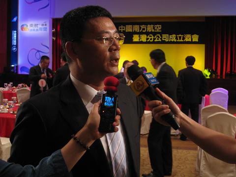 �Ϻ��_���ֹ�˾���_������������Ϣ���l���D���Ϻ��_���ֹ�˾����������־���ܱ���ӛ�߲��L�����̹̔z