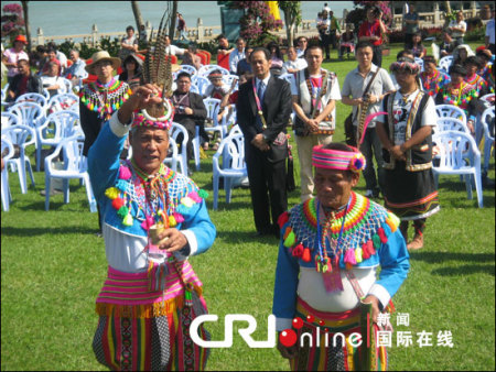 �ڶ��ú��{�ɰ��ٔ������S�չ��ڏB�T�_Ļ(�M�D)