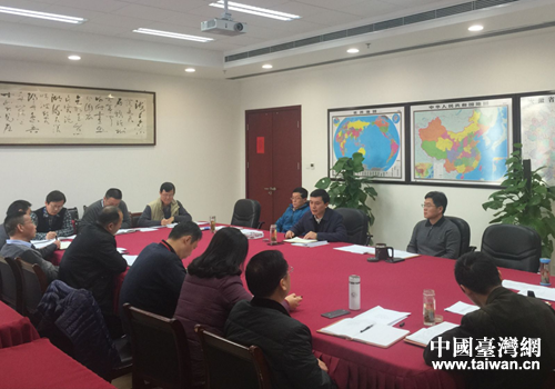 �W��ӑՓ�F��