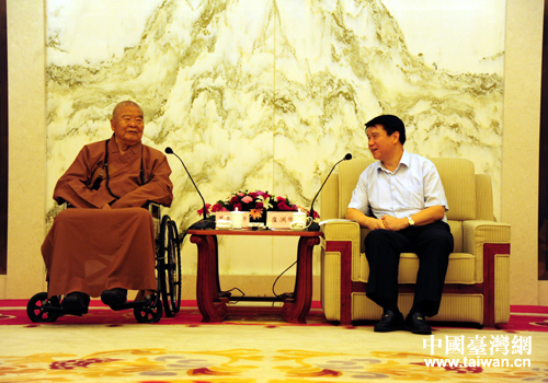 �I����ί����ӛ�����L(zh��ng)�޺鄂��(hu��)Ҋ���ƴ�