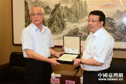 �㽭ʡί��ί������(hu��)Ҋ��Ͷ�h���L�F(tu��n)һ��