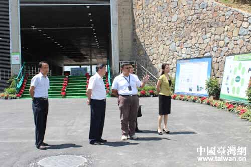 ����󔵓�����