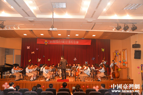 �V������������W(xu��)��ˇ�g(sh��)�F(tu��n)���_(t��i)����