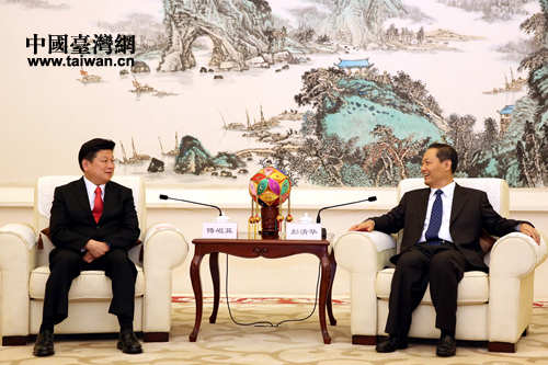 �V���������΅^�hί��ӛ�����A���ң����ό���Ҋ�_����ɏ�h�h�L����ݽ