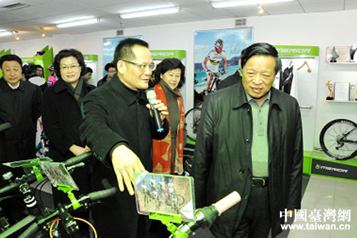 ���Ԫһ�е������_(d��)����܇��ɽ�|�����޹�˾���졣