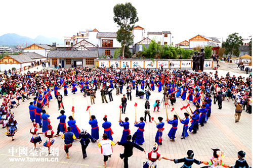 ���� �J����