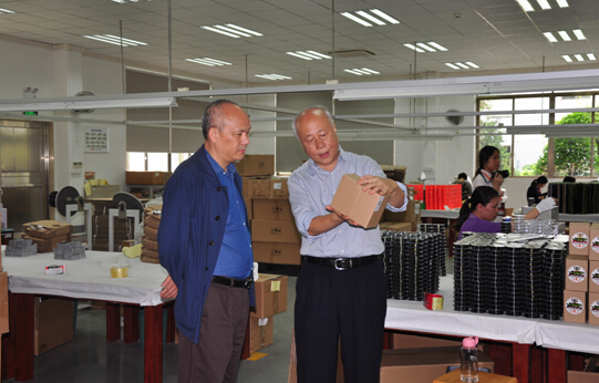 �V�|���T(m��n)��ί����(sh��)ӛ�����_(t��i)�Y��I(y��)�{(di��o)��