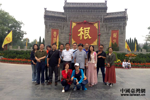 �_ý���L�F�ڡ������ֱ�ǰ��Ӱ��