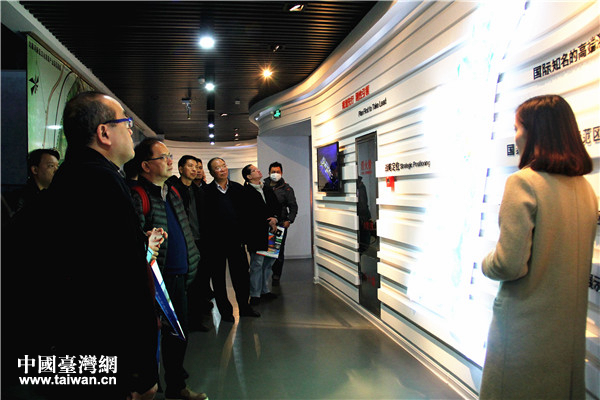 ���^�������^Ҏ��չ�[�^