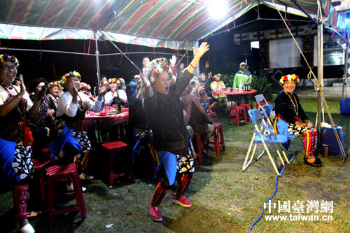 ����ز�����������g��