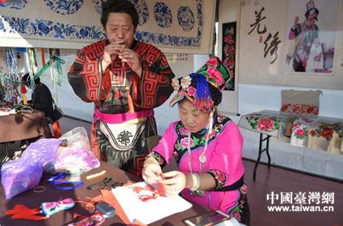 һ߅�ǵ��^Ǽ�C�ķ��z���������d�㣬һ߅�Ǵ��������ƓP����Ǽ�т�����ꐺ�Ԫ��