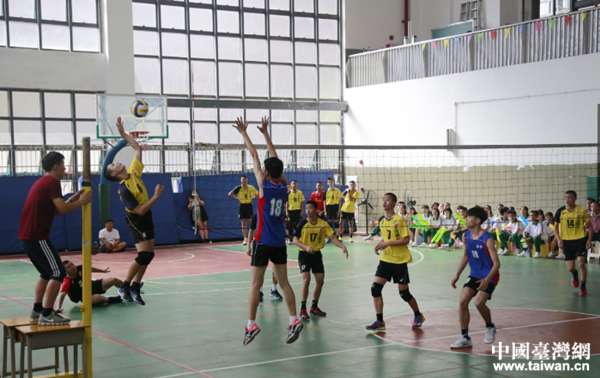 �c�V���е�97�ЌW(xu��)������M(j��n)�����xِ