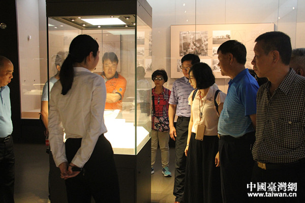 ���L�F��