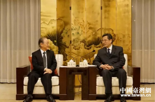 �V�|ʡ��ʡ�L(zh��ng)�����ѣ��ң���(hu��)Ҋ�_(t��i)�����h��ϯ��Ľ��