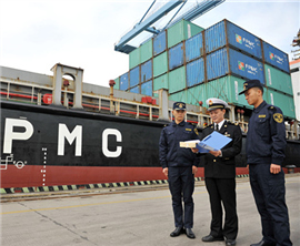 ���{�ɰ�ֱ����݆�״�ͣ����ɳ��