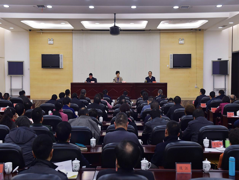 ���h�F��