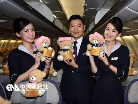 ���d���ռӏ��桰�ս�С�ܡ�12��17���ٵǙC��С�ܴ�܊����ľͰ��ë���b���ȷ��죬���ο�ͬ�α���������Դ���_���������硱