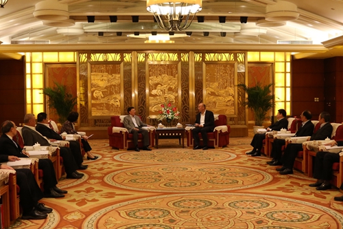 �Ĵ�ʡί����ӛ�����У��ң���(hu��)Ҋ�_(t��i)�����A�Ļ�����(hu��)��(hu��)�L������