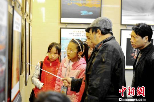 �D��@����Ʒչ�[���zӰ������С���єzӰ���ɡ���