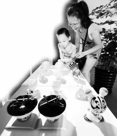 ��ԇ�N�������������_�����족����J���