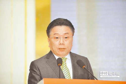 ��ɽ�x�������M(j��n)�h���c�_(t��i)�̅f(xi��)��(hu��)����