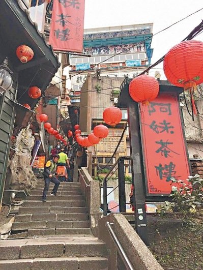 �ŷ��˳������ο͜p�������S�࣬���ޘI�߿����