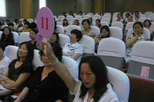 �Ϻ��x�Į����_��С���e���f�����