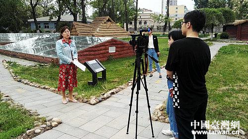 ���L���zַؓ؟��