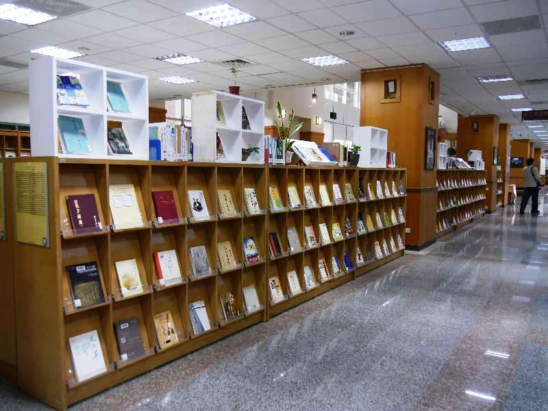 �����տ���--ʥ�� ʥ�E�Dչ�����_(t��i)���|�A��W(xu��)�_(k��i)չ