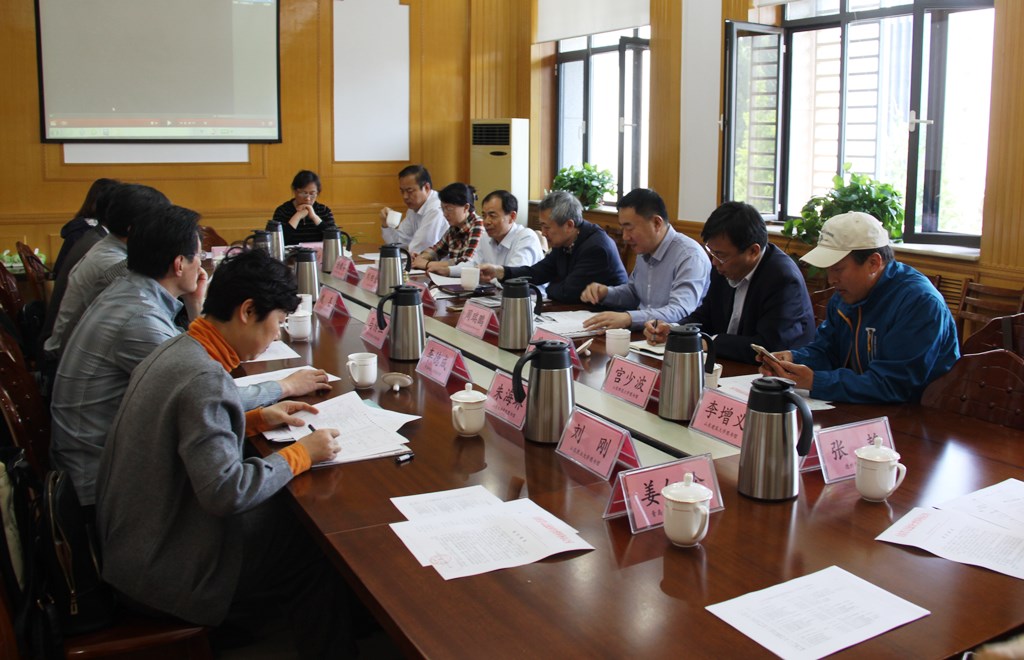 �����F22��������ɽ�|��W(xu��)�D���^���_��ǰ��(zh��n)���