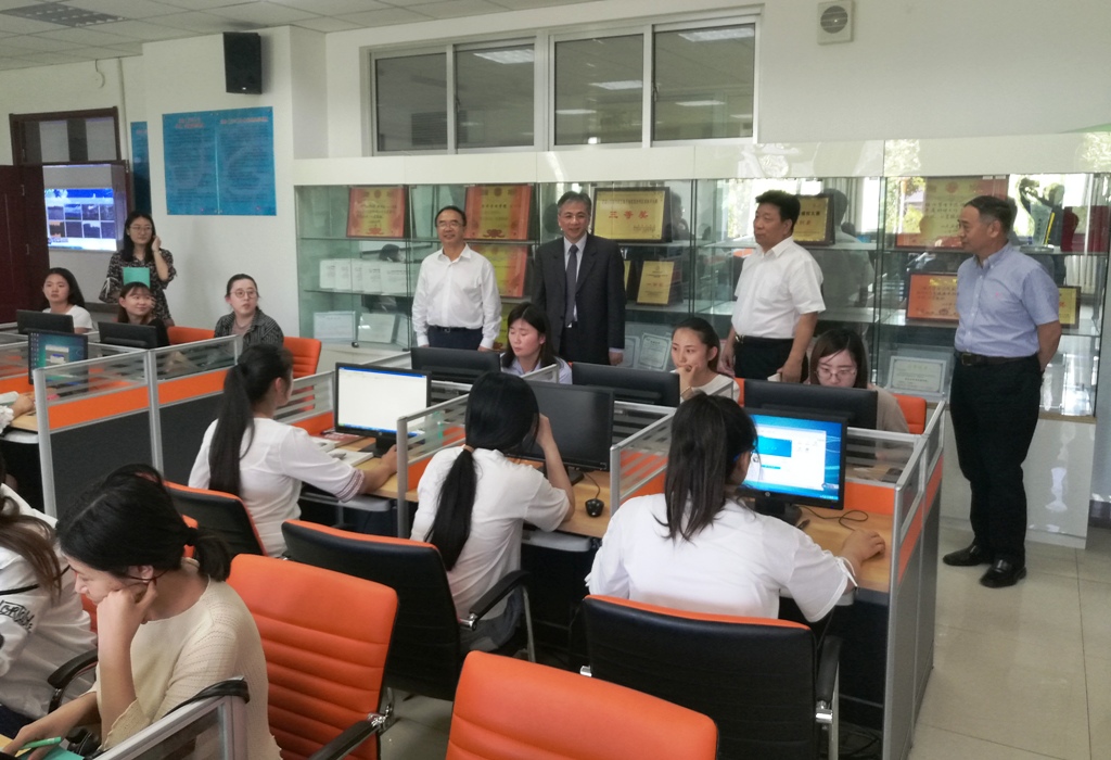 �_����ꖿƼ���W������У�L�L��ɽ�|Ӣ�ŌWԺ