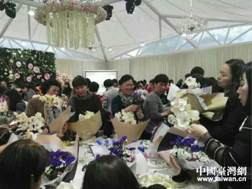 �_(t��i)����ˇ����ꐴ����ώ��P(gu��n)�ڲ廨ˇ�g(sh��)������(d��ng)�v�n