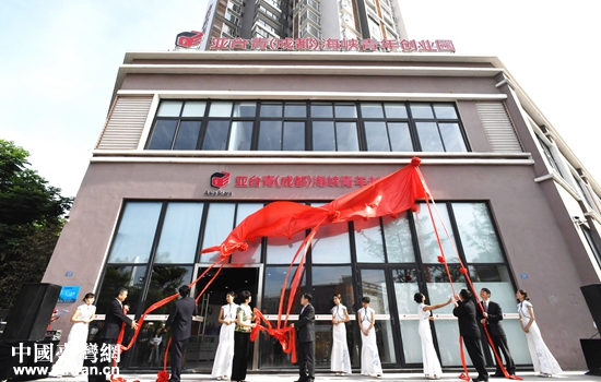 ���_�ࣨ�ɶ������{���ꄓ�I�@�����_�@�F��