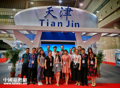 ����F�����չ�^(q��)ǰ��Ӱ