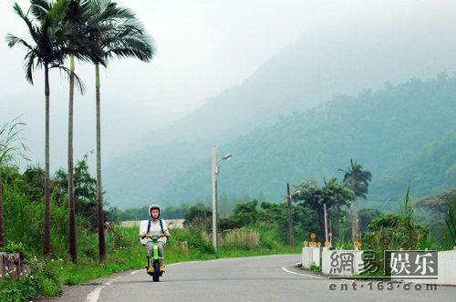 ���Ҹ����f��չ�F���m������