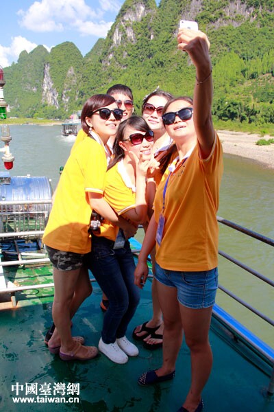 �ɰ���W���X����:�҂���һ�𲻷ֱ˴� �]���ϵK