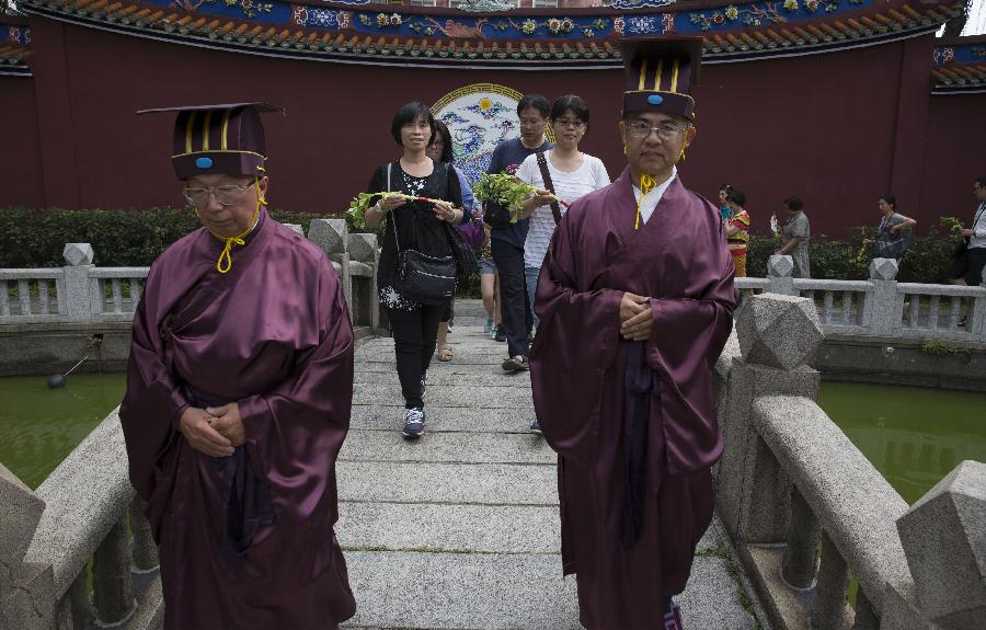 ��XHDW����1���_���п׏R�e�С��ǿƼ��ڡ��������������