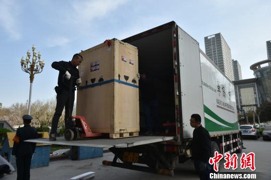 ���ƴ󎟾�ٛ���ס��ؼҡ�4�µ׌��F�����׺�һ��