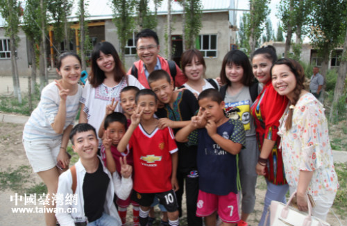 ���L�F�ɆT�c�ٔ����������Ӱ����