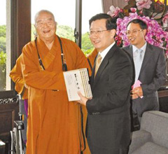 ���l(w��i)�L���ɽ ���ƴ��ԶU�_ʾ�ɰ�һ���H