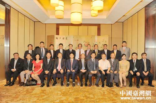 �����L(zh��ng)���������I(l��ng)��(d��o)�c�����_(t��i)�f(xi��)��һ���I(l��ng)��(d��o)�ɆT��Ӱ