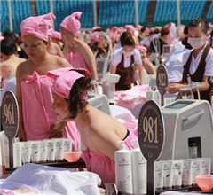 ����ǧ��¶�촩ԡ�������� ��(chu��ng)�켪��˹�¼o�